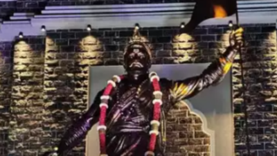 Notice to Wiki to delete 'objectionable' Sambhaji Maharaj content