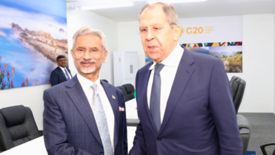  Jaishankar meets Russian foreign minister Sergey Lavrov on sidelines of G20