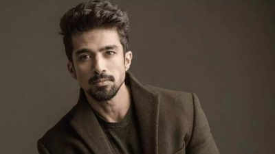 Saqib Saleem opens up on the trend of casting actors based on their follower count: 'Not every influencer can be an actor' - EXCLUSIVE VIDEO