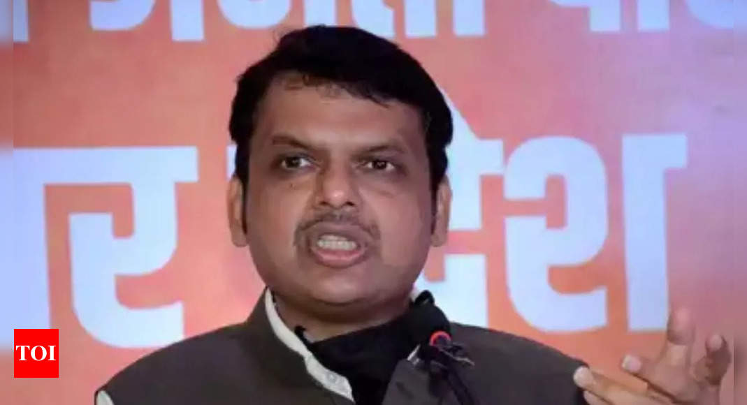 Scrap Rs 900 crore Jalna housing project over graft charges: Shiv Sena (UBT) to Devendra Fadnavis