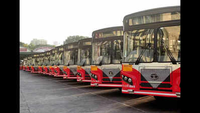 Induct CNG vehicles in BEST’s fleet amid e-bus delays: Analysts