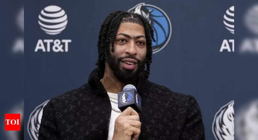 Will Anthony Davis play tonight against the New Orleans Pelicans? Latest update on the Dallas Mavericks star's injury report (February 21, 2025)