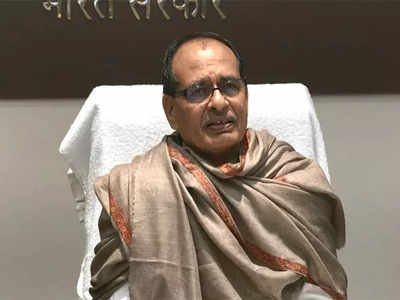 'Is this not cheating passengers,' Shivraj Chouhan asks AI after getting a broken seat on Bhopal-Delhi flight