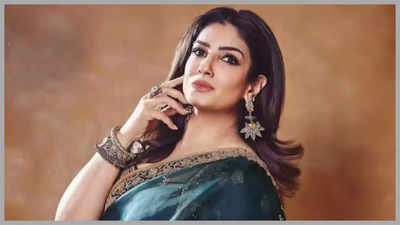 Raveena Tandon wins internet after she gifts her wedding bangles with her name engraved on it to a bride at mass marriage event; fans REACT