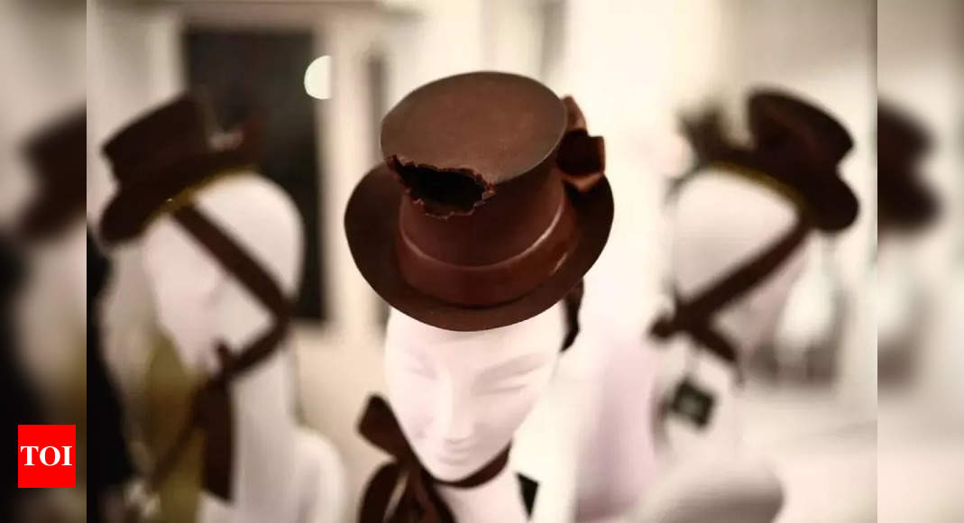 Willy wonka-inspired chocolate hat takes centre stage at Stephen Jones' London Fashion Week show