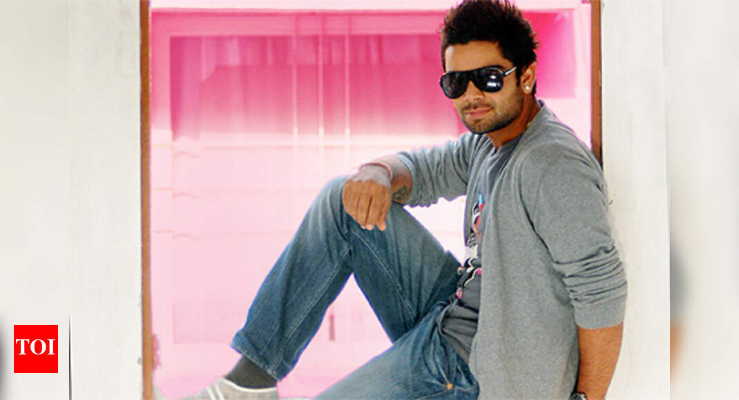 Virat Kohli in top10 of GQ's 'Best Dressed International Men' Off