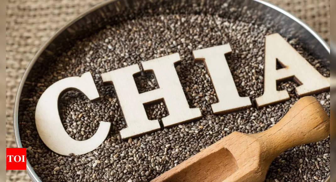 Why you should avoid eating un-soaked chia seeds