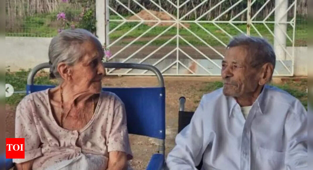 THIS adorable couple has a Guinness World Record for the longest marriage: Their secret for a long and happy marriage – The Times of India