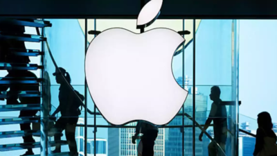 Apple to invest $500 Bn in US over next 4 years, plans AI factory in Texas and 20000 job