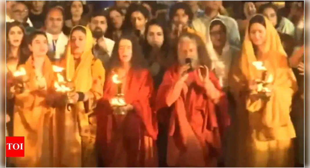 Katrina Kaif, Raveena Tandon and Rasha Thadani perform aarti, attend spiritual bhajan session at Maha Kumbh Mela