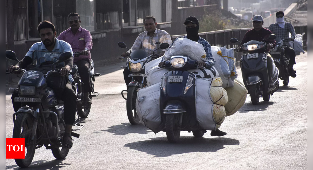 Less than 1% bike riders in crashes wear helmets: Study