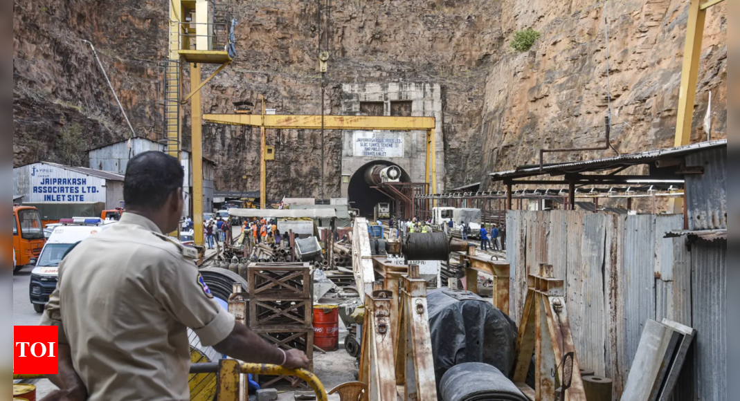 Rescue operations stalled as water level rises in Telangana tunnel