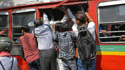 Flash strike by section of bus drivers impacts BEST services in Mumbai; crowd at bus stops