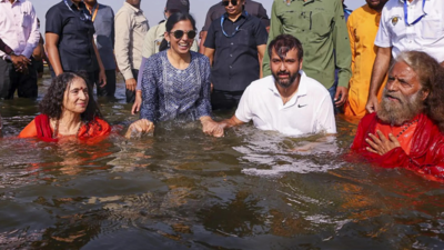  Isha Ambani takes holy dip with husband Anand Piramal at Triveni Sangam