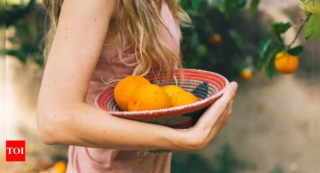 An orange a day may reduce depression risk by 20%: Study