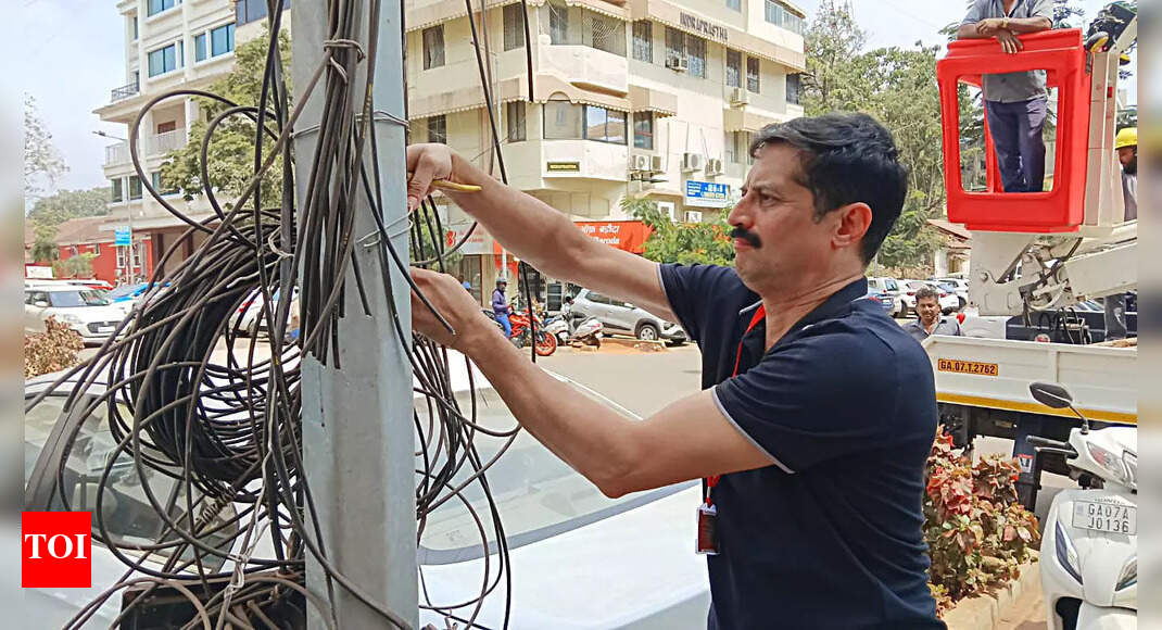 Goa suffers internet blackout after its cable-cutting drive | Goa News ...