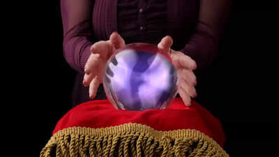 Which Zodiac Signs Would Make the Best Psychic?