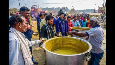 Over 60 bhandaras distributed free meals to 30cr