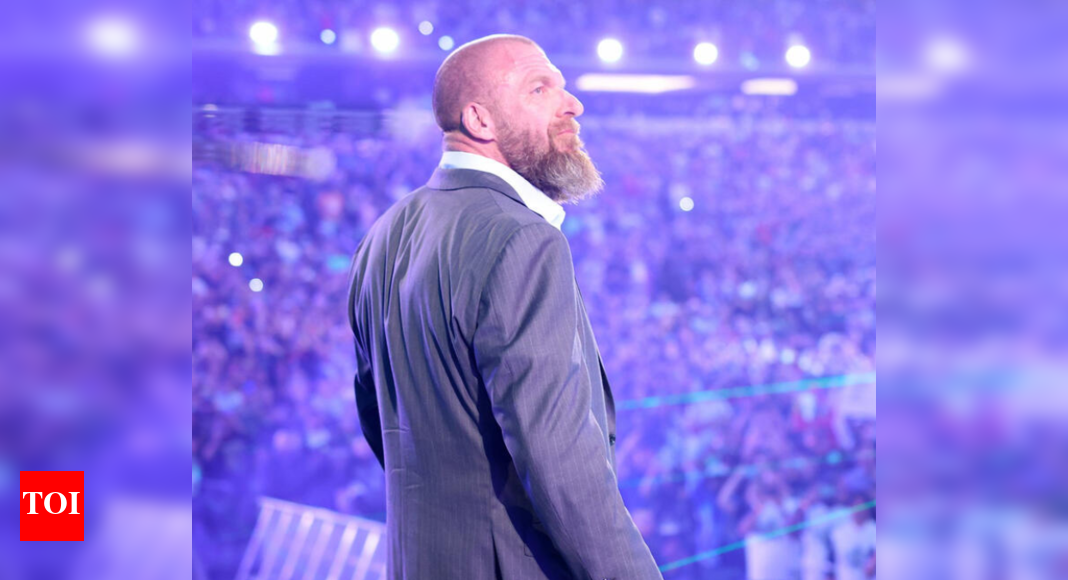 Triple H Could Arguably Turn One WWE Legend Heel After a Controversial RAW Appearance on Netflix Debut Episode