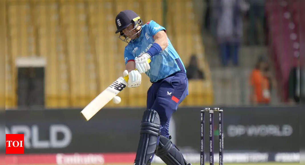 England 85/3 in 13.4 Overs | South Africa vs England Live Score, ICC Champions Trophy 2025: Joe Root, Harry Brook steady England after early blows   – The Times of India