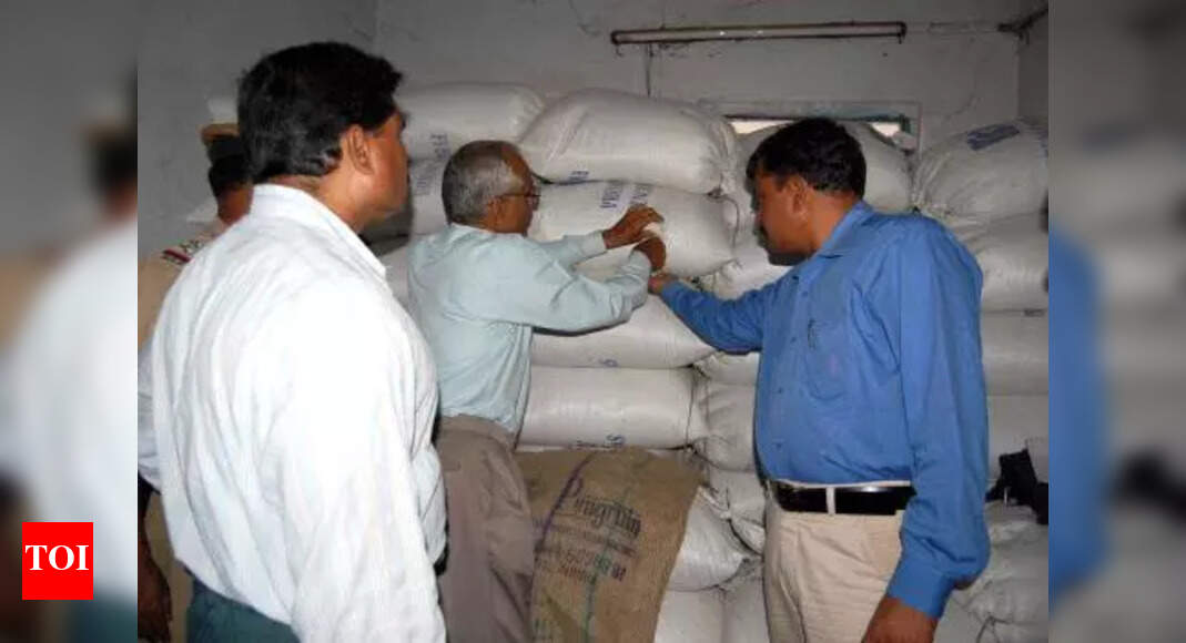 17 tonnes of PDS rice seized | Vijayawada News - The Times of India