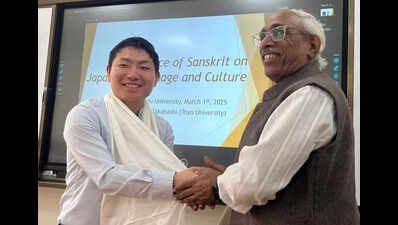 Professor from Japan’s Tokyo Univ visits BHU