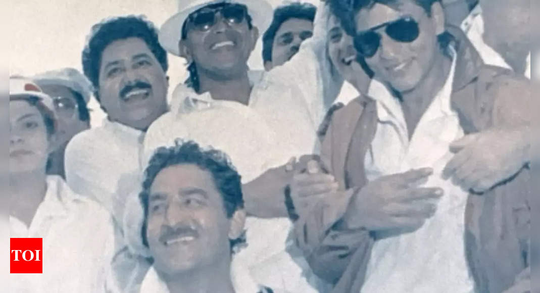 Dalip Tahil sends nostalgic vibes with THIS throwback picture with Shah Rukh Khan