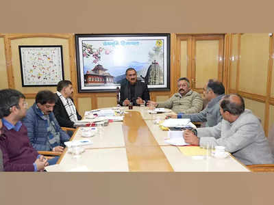 Himachal CM launches program to provide free coaching for various exams to 6,800 students