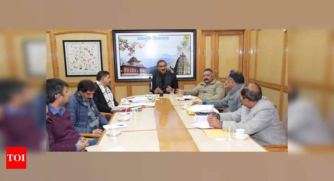 Himachal CM launches program to provide free coaching for various exams to 6,800 students