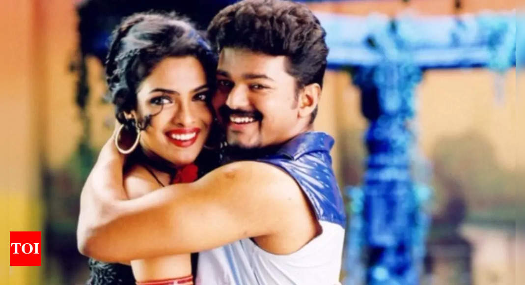 Priyanka Chopra’s mother Madhu Chopra reveals Thalapathy Vijay was really patient with her on 'Thamizhan' set: 'She only did it because her father...'