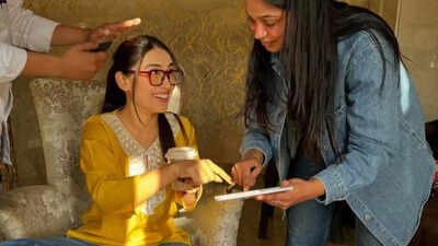 Splitsvilla winner Akriti Negi gets injured while shooting for a holi