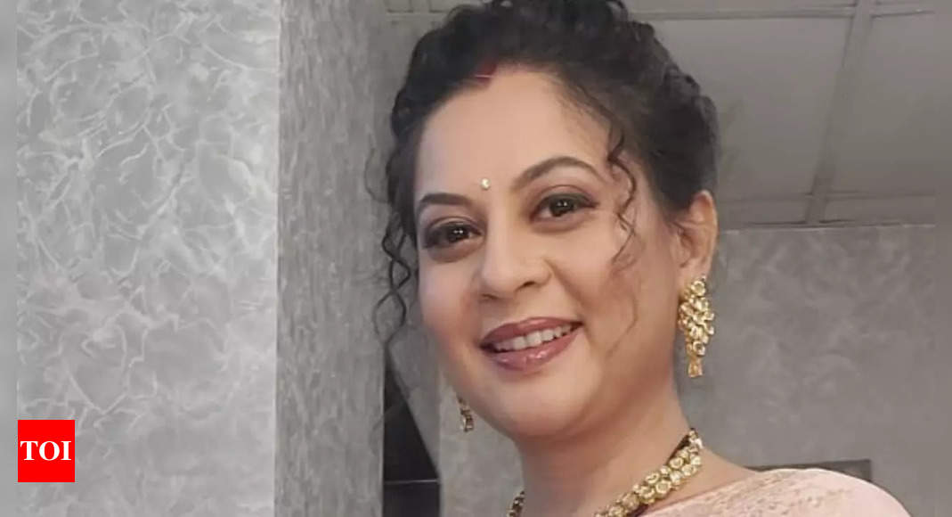 Anindita Sinha on her journey in Ram Bhavan; says ‘I started as a lead, took a ten-year break and now I’ve been acting for over a decade’