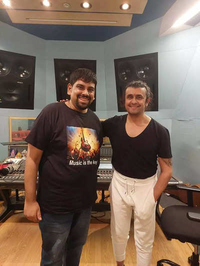 Sonu Nigam releases new Bengali indie track