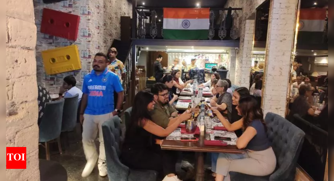 'Rohit garlic prawn', 'Kohli kebab' to go with free drinks at Kolkata restaurants