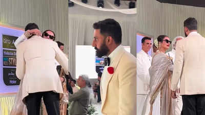 Rekha affectionately hugs Abhishek Bachchan at an event, netizens say 'cast them in a mother-son' movie