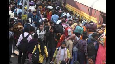Railways launches special trains to clear Holi rush