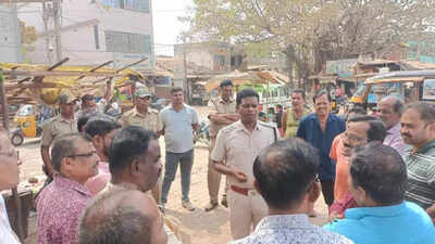 Cops in Jeypore town conduct door-to-door campaigns to gather first-hand info about criminal activities