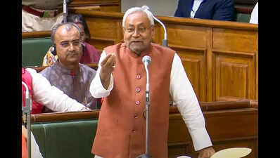 CM says Bihar now a safe state, vows to stay in NDA