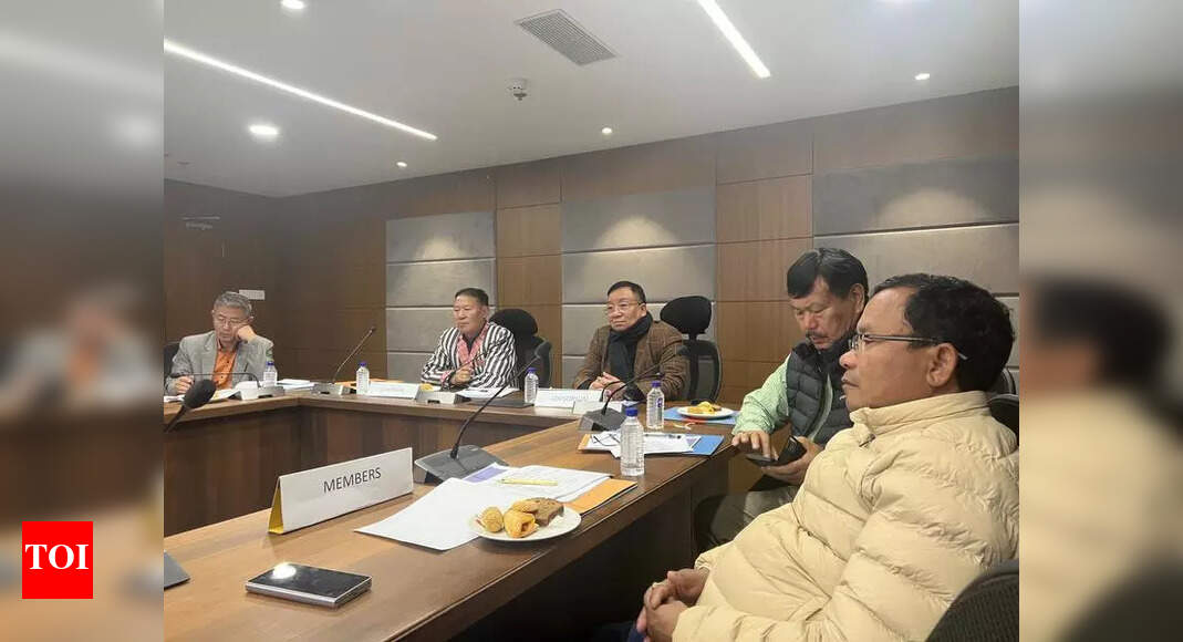 Arunachal min stresses consultative committees’ key role in governance ...