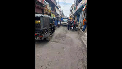 When will Doon’s bazaars become congestion-free?