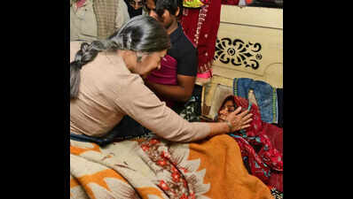 Infant’s death: Brinda Karat meets family in Alwar dist