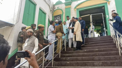 Allahabad HC accepts plea to refer to Sambhal mosque as ‘disputed’