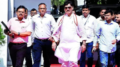 ‘Had no option’: Meeting with Devendra Fadnavis, Ajit Pawar sealed fate of NCP minister Dhananjay Munde