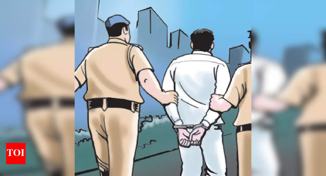 Murder accused held within 24 hrs - The Times of India