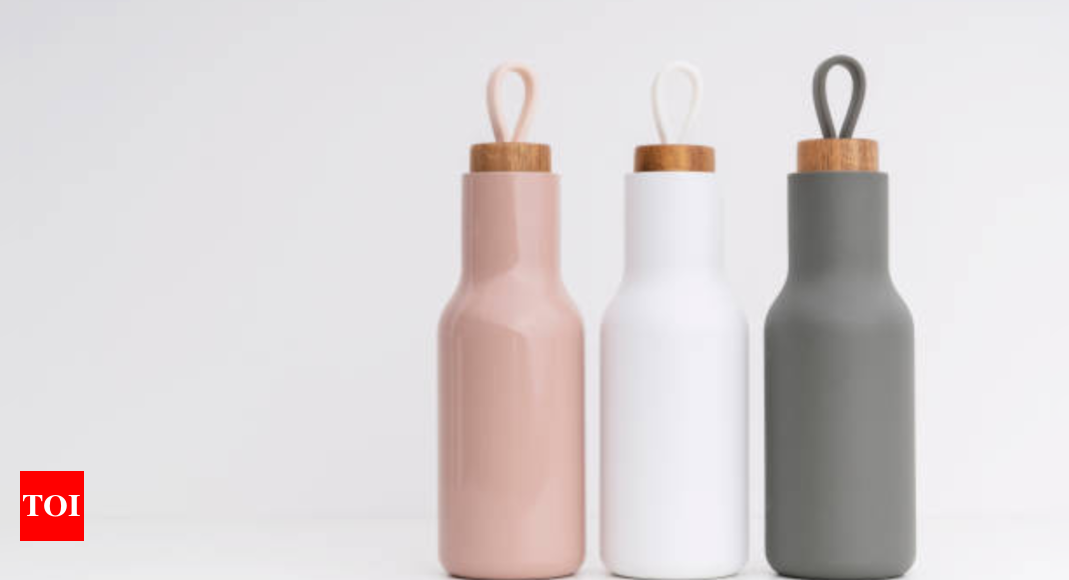 Copper vs steel bottles: Which is healthier for drinking water