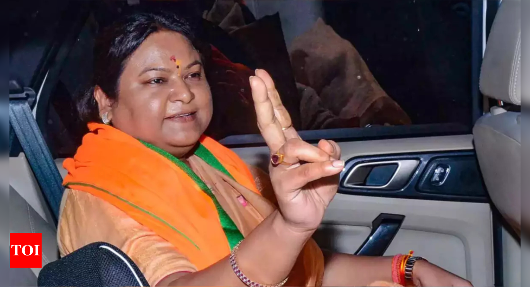 Jharkhand BJP leader Sita Soren alleges assassination attempt by aide at Dhanbad hotel