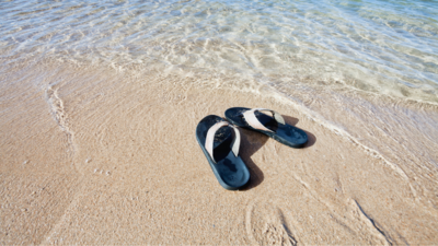 Stay at Ease Everywhere With These Comfortable Flip Flops For Men