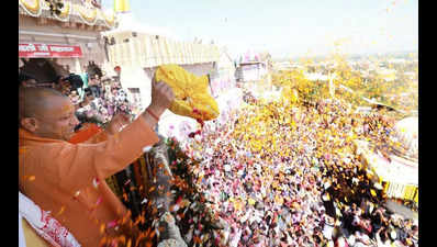 holi celebration in daman