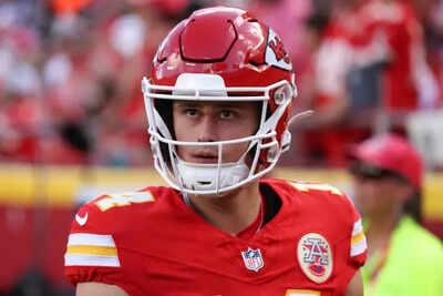 Chiefs lock in Punter Matt Araiza with $960K tender deal