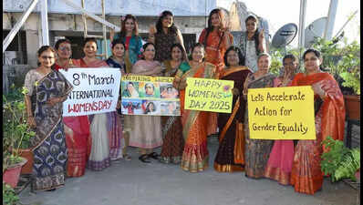 Jagat Plaza Mahila Mandal celebrates Women’s Day